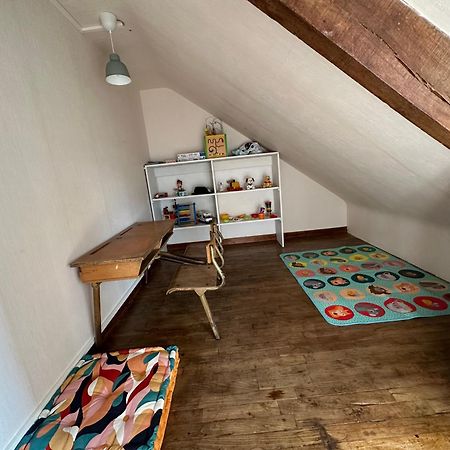 Chez Tante Muguette Proche Dinan Apartment Le Hingle Exterior photo